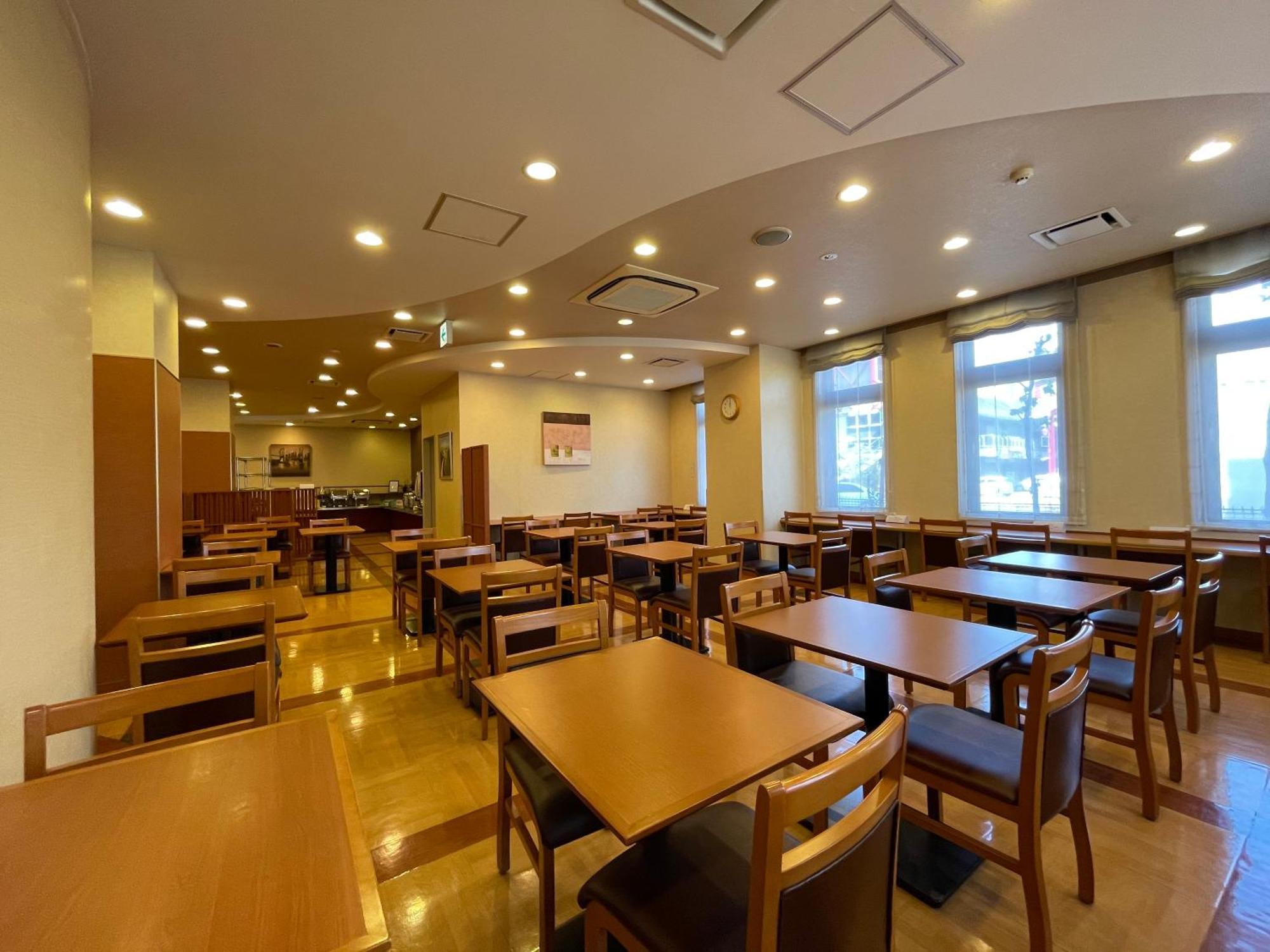 호텔 루트-인 후카야 에키마에 외부 사진